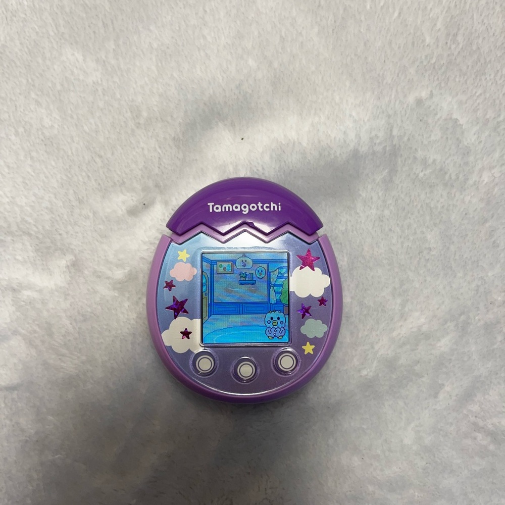 Tamagotchi Pix Purple Sky